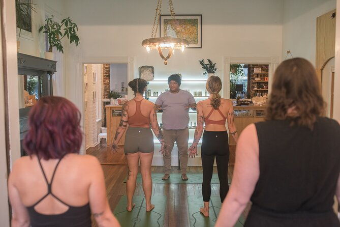private-guided-yoga-session-in-boutique-cannabis-store