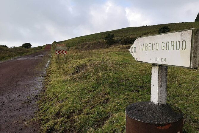 private-half-day-hike-around-the-caldeira