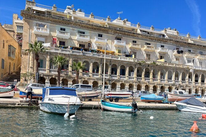 private-harbor-cruise-marsamxett-grand-harbor-valletta