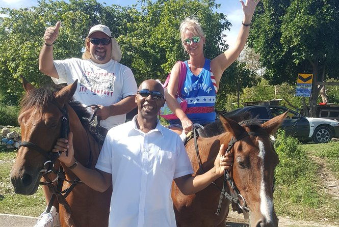 private-horseback-riding-from-ocho-rios-with-guide