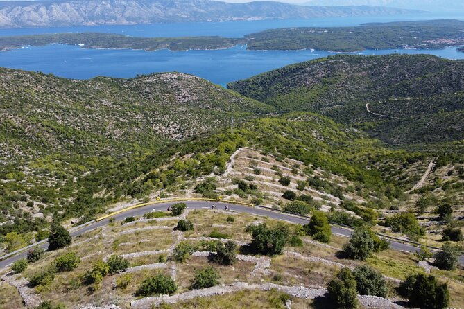 private-hvar-island-bike-tour-and-wine-tasting