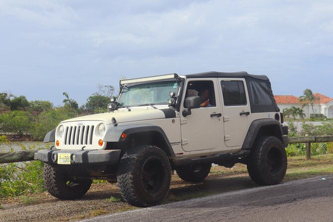 private-jeep-wrangler-island-tour