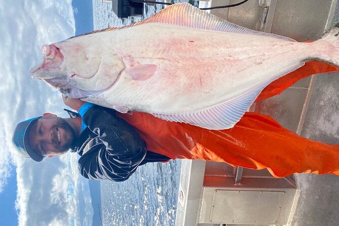 private-ketchikan-halibut-and-salmon-fishing-charter-2