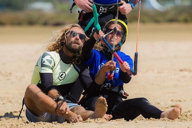 private-kitesurfing-lessons-adapted-to-every-level