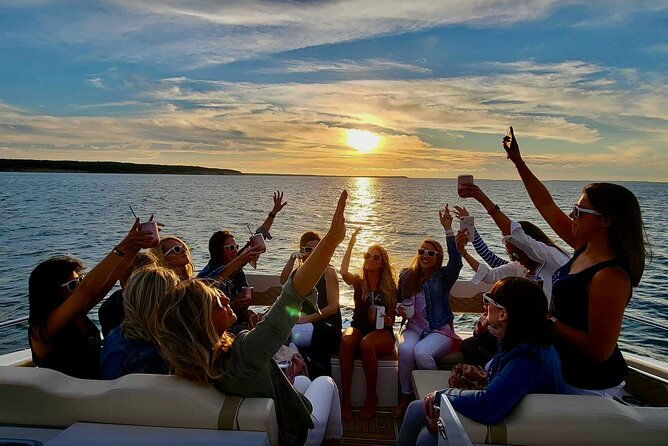 private-luxury-catamaran-champagne-sunset-cruise