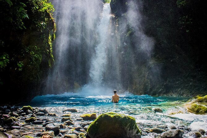 private-luxury-land-of-senses-walking-and-thermals-tour