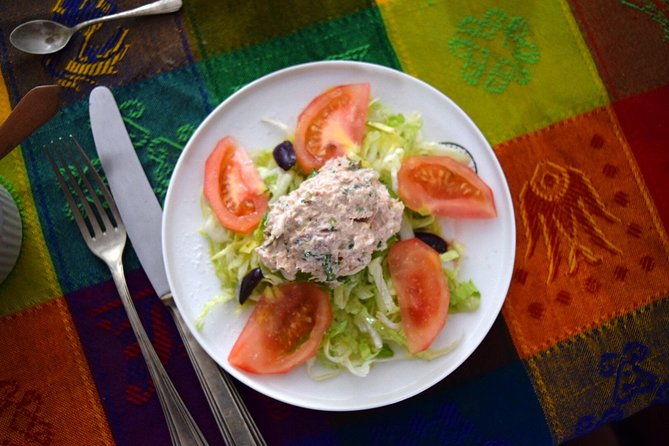 private-market-tour-and-traditional-chilean-cooking-class-in-a-local-home