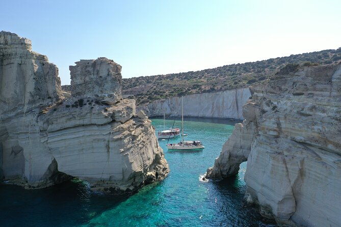 private-milos-tour-pirates-hideout-luxury-boat-rental