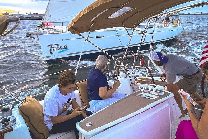 private-morning-sailing-dolphin-history-tours-on-mystique