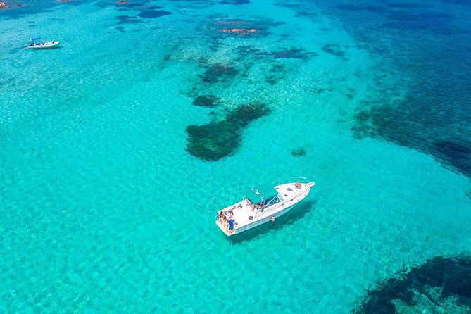 private-motorboat-tour-of-the-la-maddalena-archipelago
