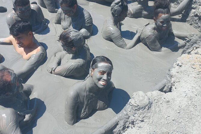 private-mud-volcano-experience