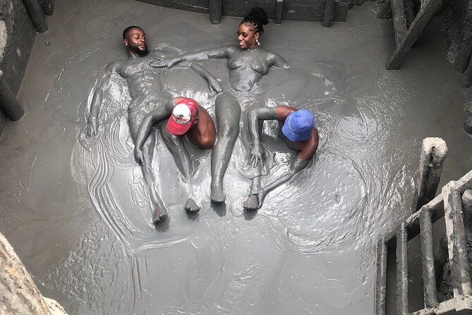 private-mud-volcano-tour-the-unique-experience-in-cartagena