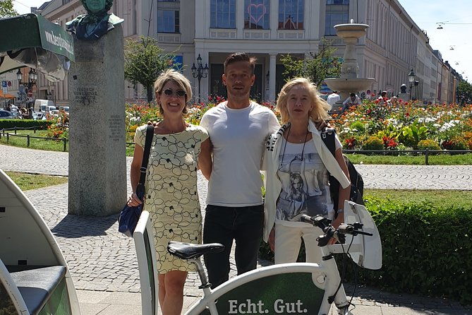 private-munich-rickshaw-city-tour-and-english-garden