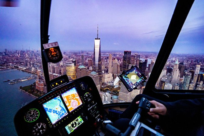 private-new-york-city-helicopter-tour-for-couples-from-westchester