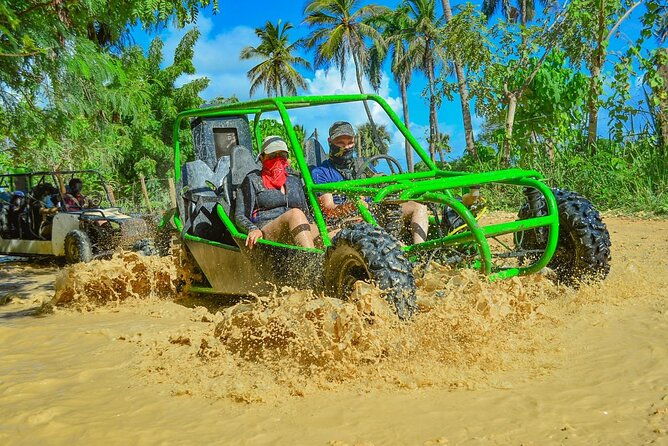 private-night-tour-in-buggy-with-party-in-punta-cana