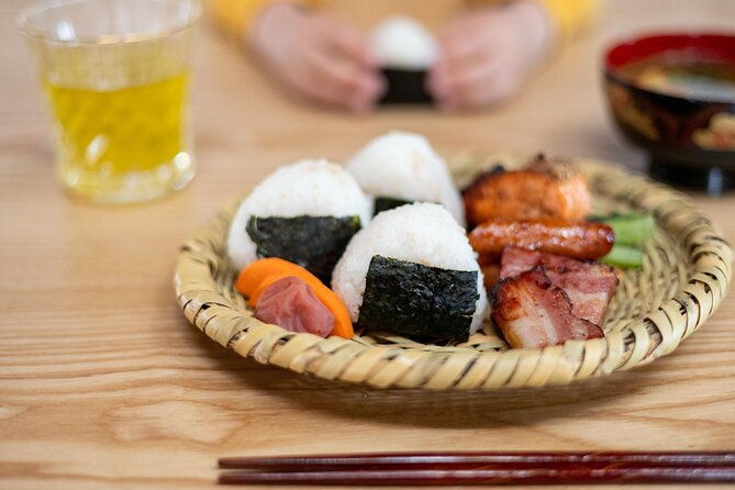 private-onigiri-experience-in-japan
