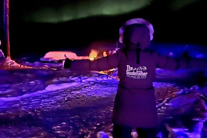 private-party-northern-lights-tour-snow-scooters