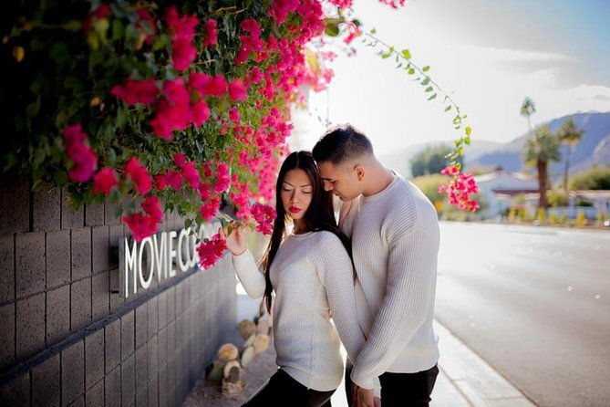 private-photo-session-with-a-local-photographer-in-palm-springs