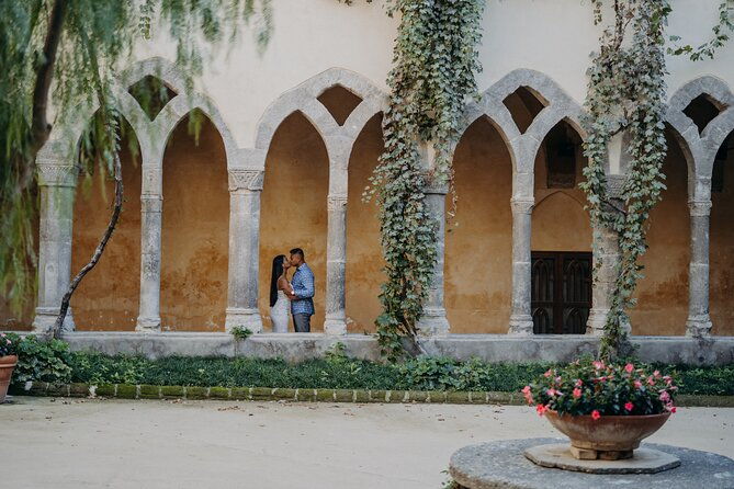 private-professional-photoshoot-in-positano-couple-and-family