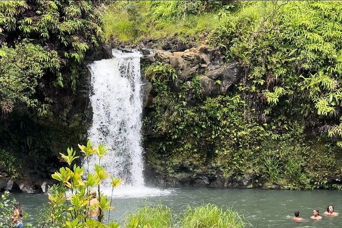 private-road-to-hana-maui-open-air-jeep-tour