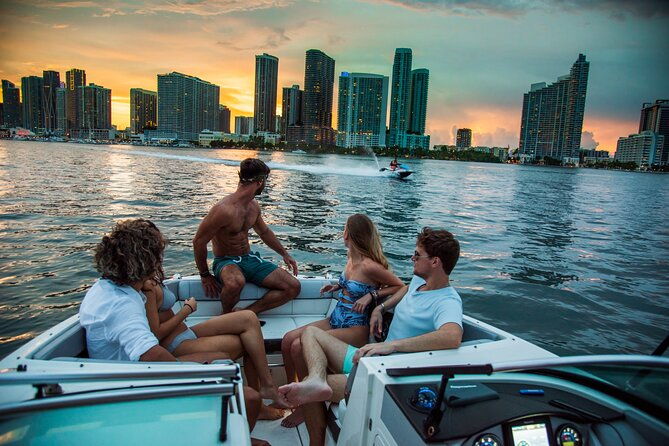 private-romantic-sunset-boat-cruise-in-fort-lauderdale