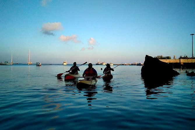 private-sea-kayaking-in-cascais-bay-lisbon-glide-explore-4