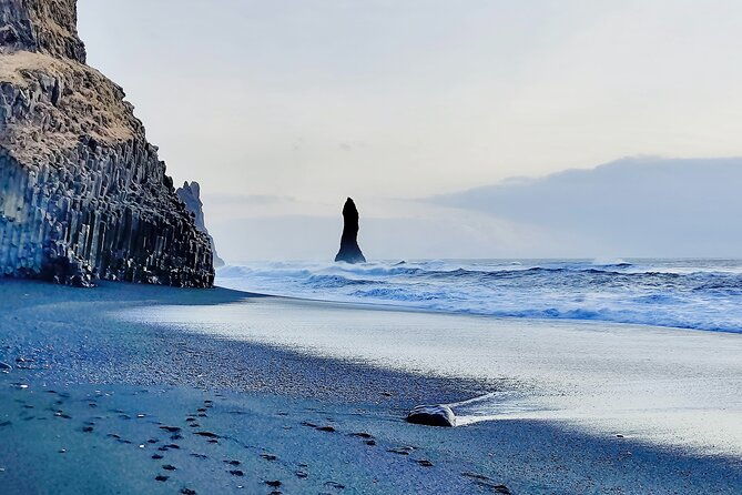 private-south-coast-and-diamond-beach-day-tour-in-iceland