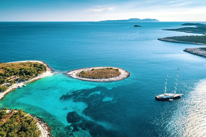 private-speedboat-custome-made-tour-from-trogir-and-split