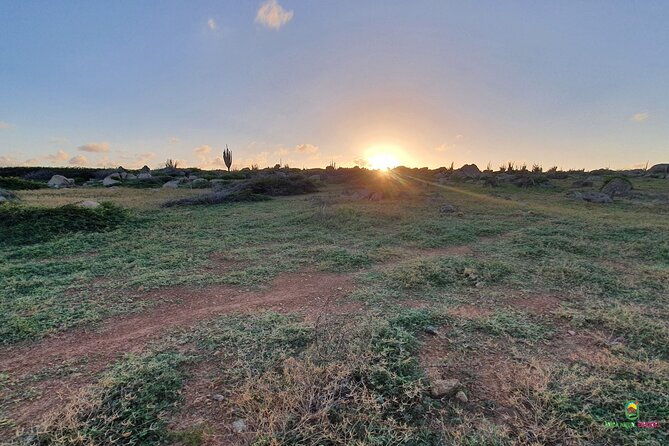 private-sunrise-hike-guided-beach-meditation-at-north-aruba