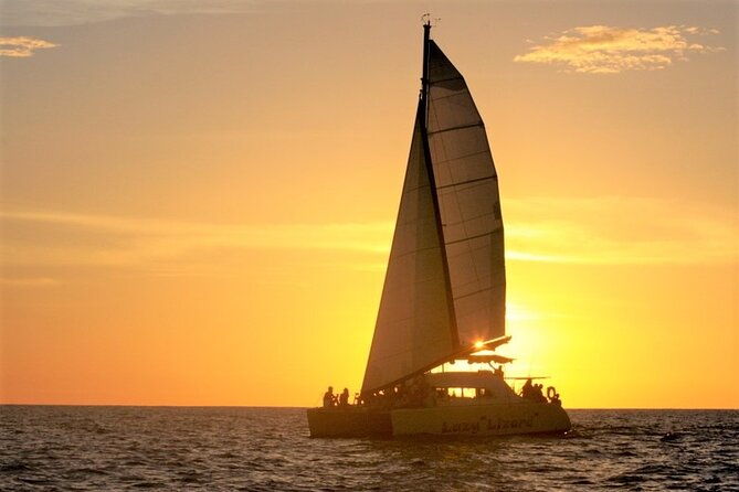 private-sunset-catamaran-in-playa-flamingo