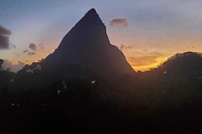 private-sunset-cruise-in-caribbean-in-st-lucia