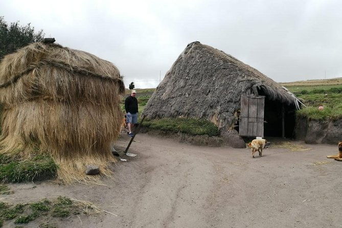 private-tour-4-day-trip-cotopaxi-quilotoa-banos-with-devils-nose-train-ride