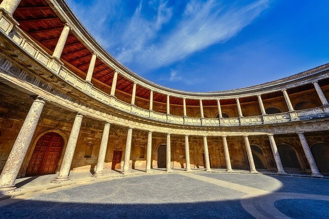 private-tour-alhambra-generalife-and-nasrid-palaces-2