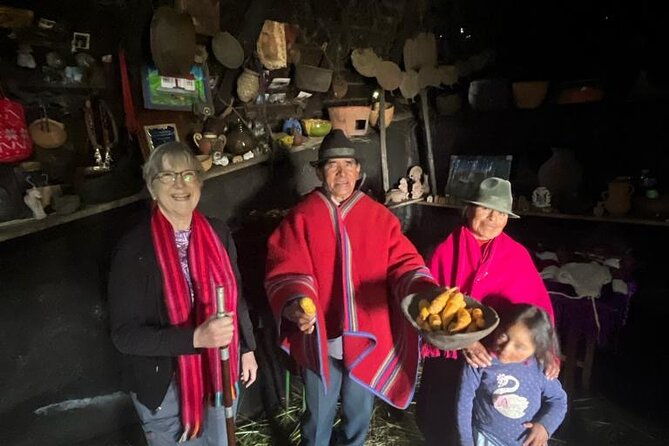 private-tour-at-cotopaxi-and-quilotoa-one-day-include-paint-class