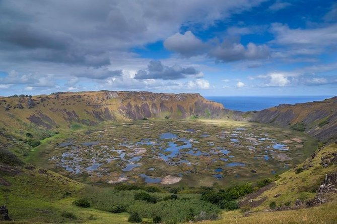 private-tour-full-day-easter-island-highlights