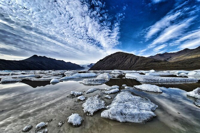 private-tour-hofn-jokulsarlon-diamond-beach-secret-glacier