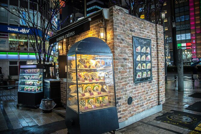 private-tour-in-shinjuku-with-a-spanish-speaking-photographer