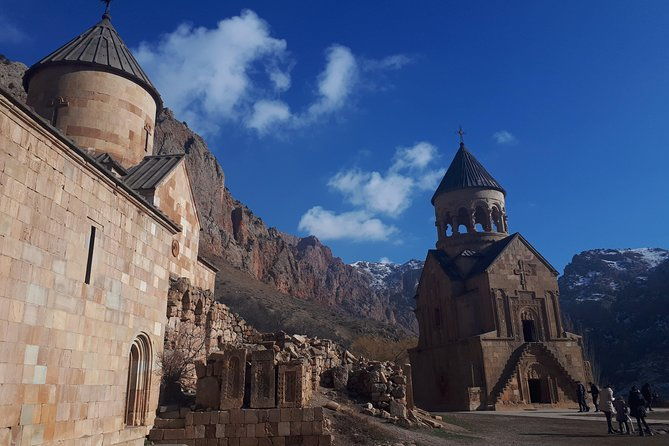 private-tour-khor-virap-areni-noravank