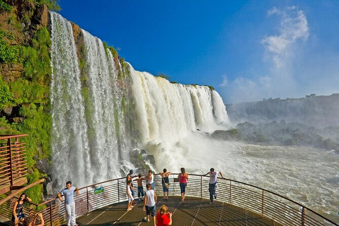 private-tour-of-both-sides-in-a-day-brasil-and-argentina-falls