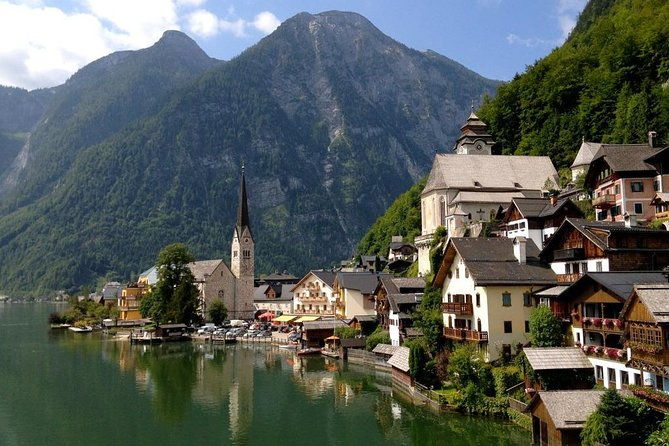 private-tour-of-hallstatt-and-salzburg-through-beautiful-alps