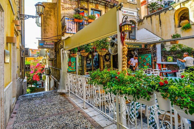 private-tour-of-taormina-from-hotel-or-cruise-port-in-messina
