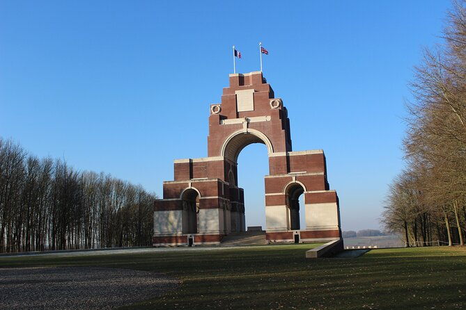 private-tour-of-the-ww1-somme-battlefields-from-arras