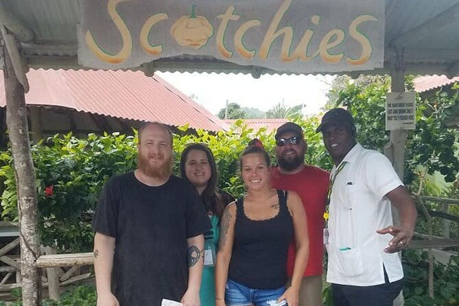 private-tour-to-blue-hole-and-scotchies-in-ocho-rios
