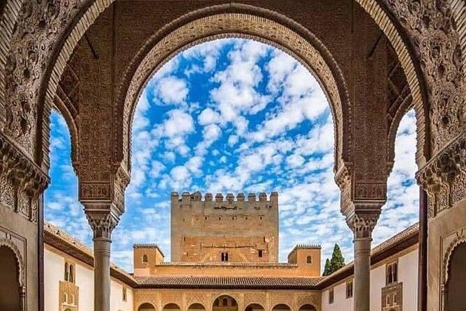 private-tour-to-the-alhambra-and-generalife-from-motril-port-2
