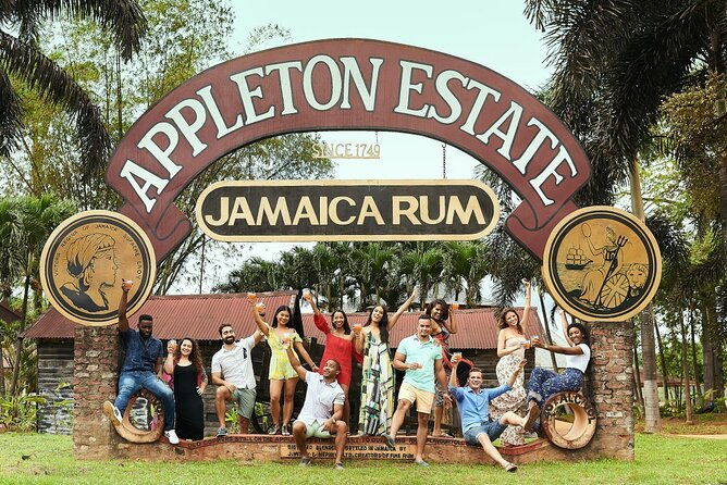 private-tour-to-ys-falls-appleton-rum-tour-and-pelican-bar-from-montego-bay