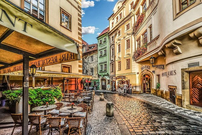 private-transfer-from-berlin-to-prague-hotel-to-hotel-english-speaking-driver