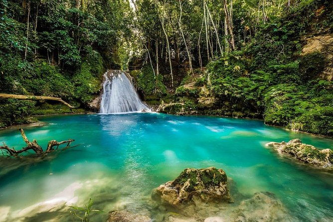 private-transfer-from-jamaica-mbj-airport-to-ocho-rios
