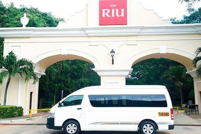 private-transfer-from-liberia-airport-to-riu-guanacaste-hotel