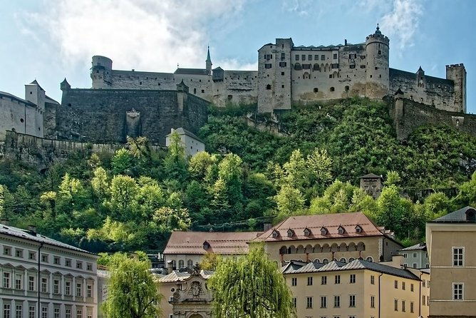 private-transfer-from-munich-to-salzburg-with-2-hours-for-sightseeing-2