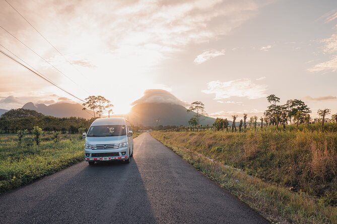 private-transfer-from-sjo-airport-to-la-fortuna-van-a-c-wif